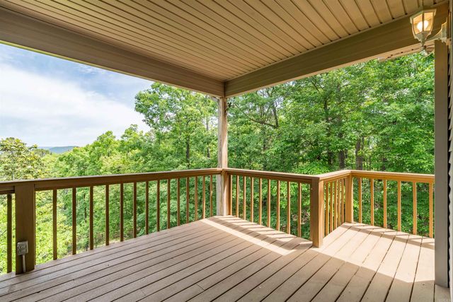 94 Mesero Way, Hot Springs Village, AR 71909