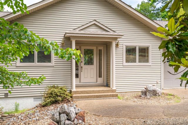 94 Mesero Way, Hot Springs Village, AR 71909
