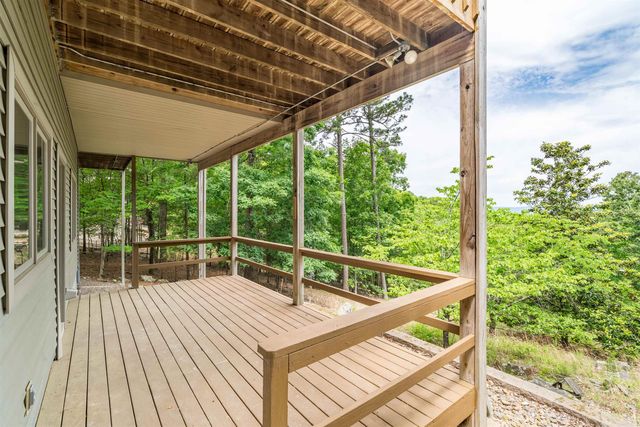 94 Mesero Way, Hot Springs Village, AR 71909