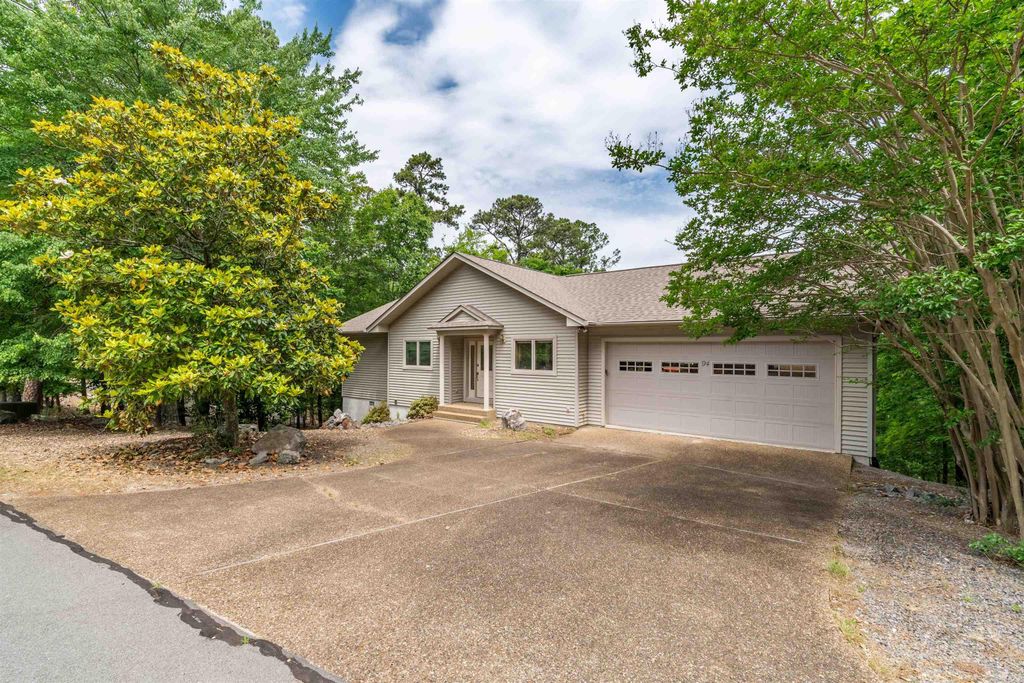 94 Mesero Way, Hot Springs Village, AR 71909