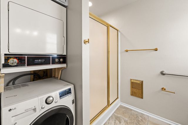 401 Edgewood Lane, Cleburne, TX 76031