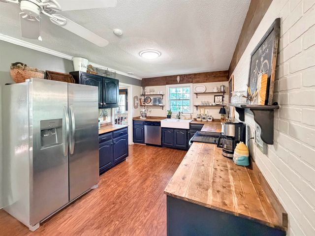 8311 S MONTEGO PL, Cordova, TN 38016
