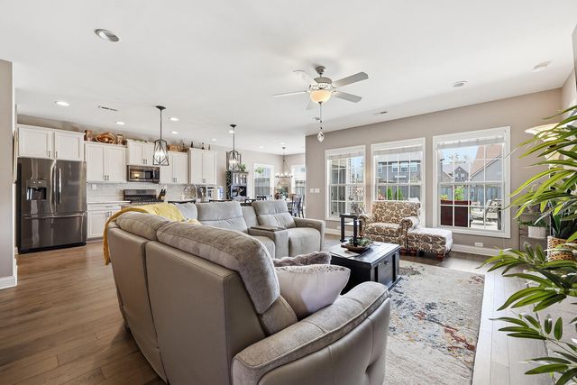 3676 Bay Springs Park, Lexington, KY 40509