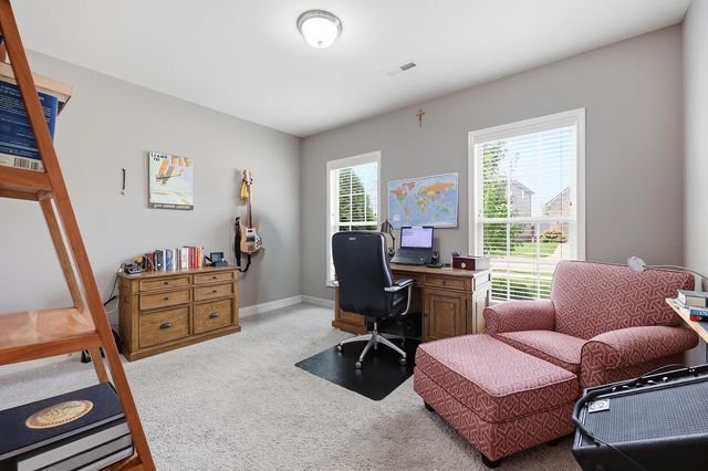 3676 Bay Springs Park, Lexington, KY 40509