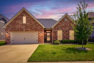 3676 Bay Springs Park, Lexington, KY 40509