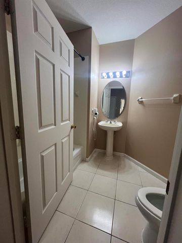 8004 Carnoustie Place B, Port St. Lucie, FL 34986