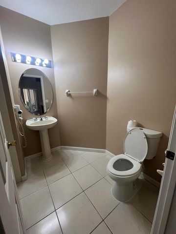 8004 Carnoustie Place B, Port St. Lucie, FL 34986