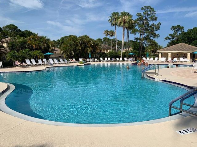8004 Carnoustie Place B, Port St. Lucie, FL 34986