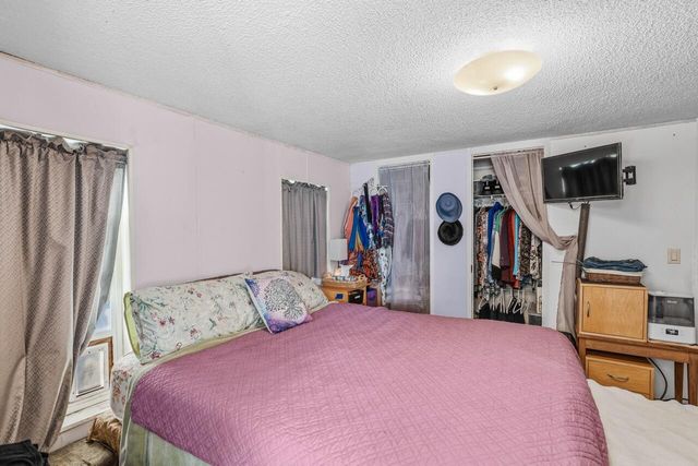 4729 S Pacific Highway UNIT 4, Phoenix, OR 97535