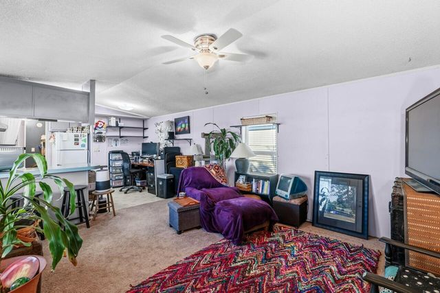 4729 S Pacific Highway UNIT 4, Phoenix, OR 97535