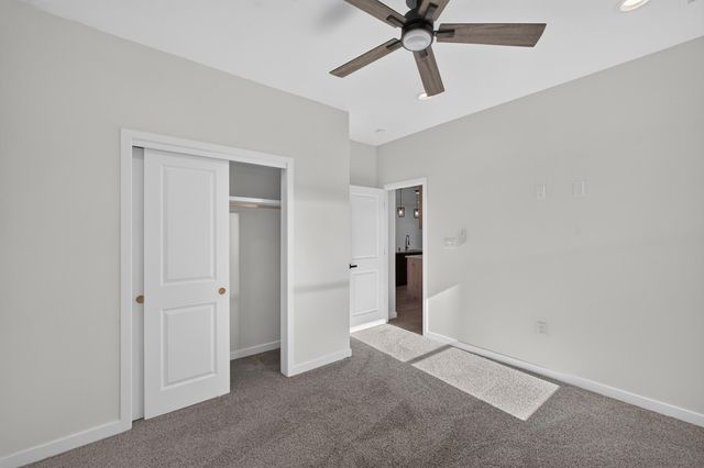121 9th Avenue NW, Rio Rancho, NM 87124