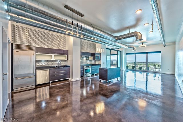 200 Hoover Avenue 1708, Las Vegas, NV 89101