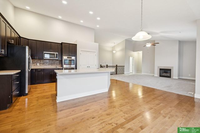 18721 Mason Street, Elkhorn, NE 68022