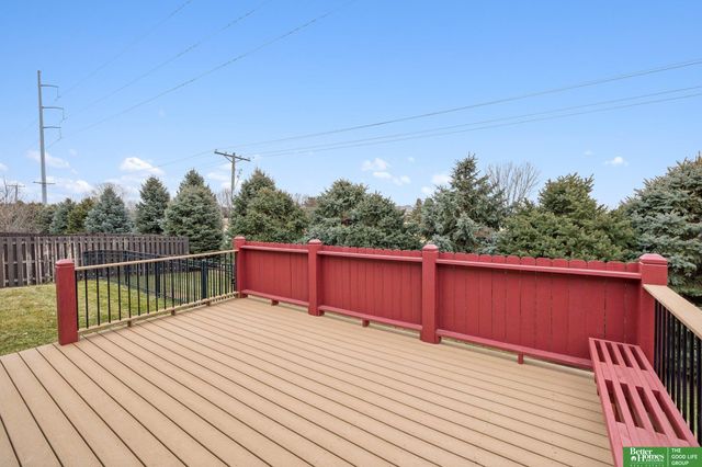 18721 Mason Street, Elkhorn, NE 68022