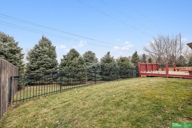 18721 Mason Street, Elkhorn, NE 68022