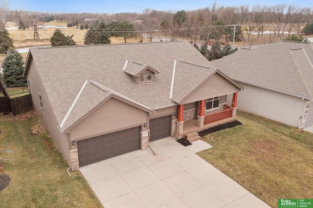 18721 Mason Street, Elkhorn, NE 68022