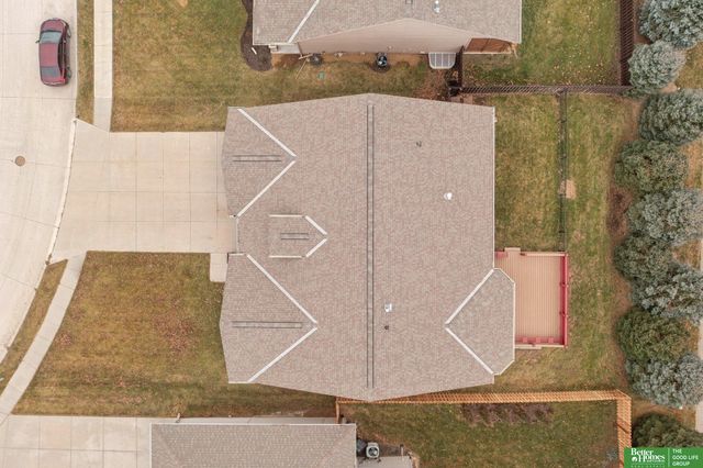 18721 Mason Street, Elkhorn, NE 68022