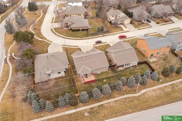 18721 Mason Street, Elkhorn, NE 68022