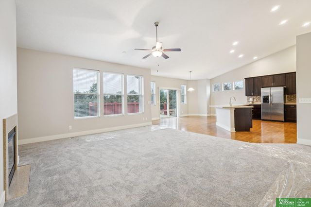 18721 Mason Street, Elkhorn, NE 68022