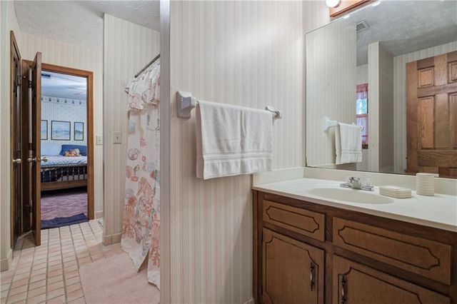 360 Huntington Court SE, Conyers, GA 30094