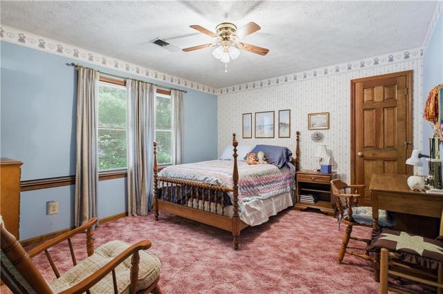 360 Huntington Court SE, Conyers, GA 30094