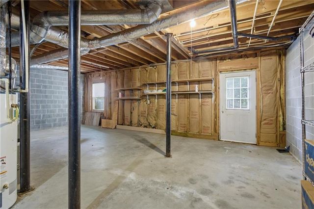 360 Huntington Court SE, Conyers, GA 30094