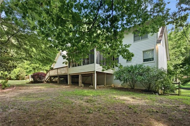 360 Huntington Court SE, Conyers, GA 30094