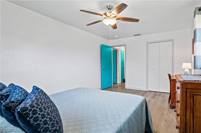 530 SE 34th TER, Cape Coral, FL 33904