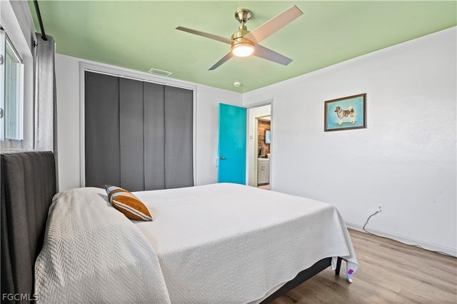 530 SE 34th TER, Cape Coral, FL 33904