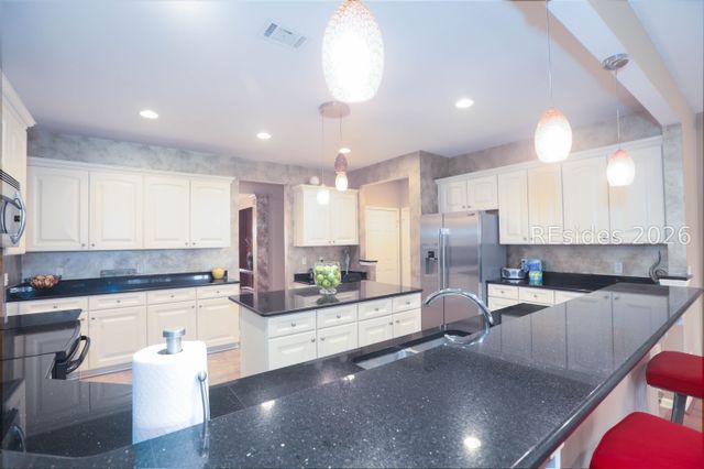 18 Murray Hill Dr, Bluffton, SC 29909