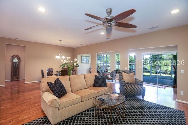 18 Murray Hill Dr, Bluffton, SC 29909