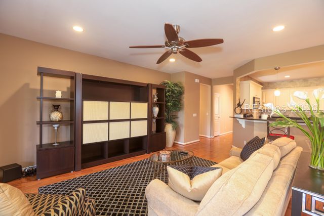 18 Murray Hill Dr, Bluffton, SC 29909