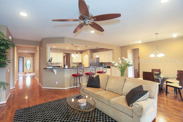 18 Murray Hill Dr, Bluffton, SC 29909