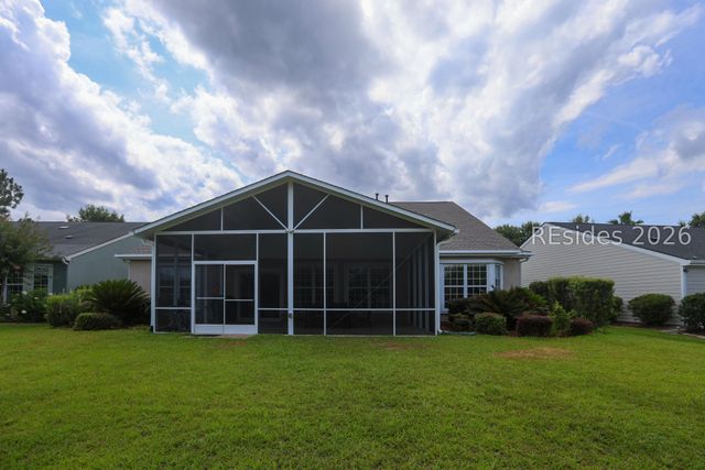 18 Murray Hill Dr, Bluffton, SC 29909