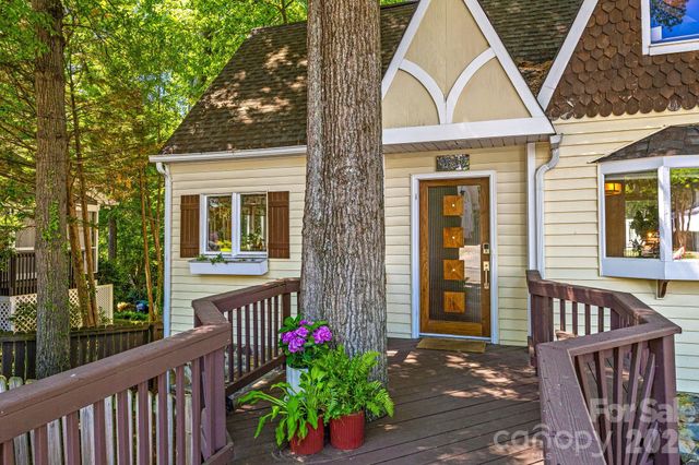 1512 Ideal Way, Charlotte, NC 28203