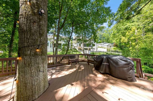 1512 Ideal Way, Charlotte, NC 28203