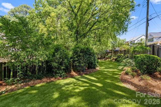 1512 Ideal Way, Charlotte, NC 28203