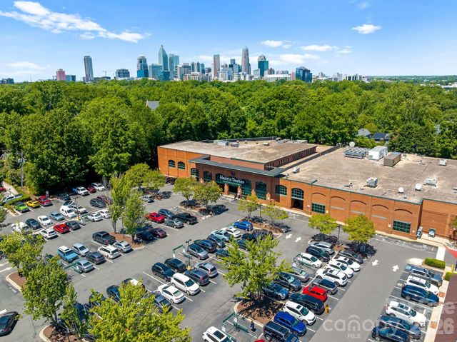 1512 Ideal Way, Charlotte, NC 28203
