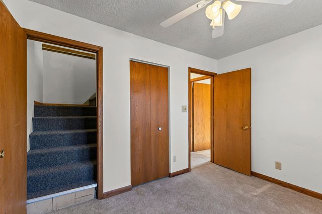 946 Smith Avenue S, West Saint Paul, MN 55118