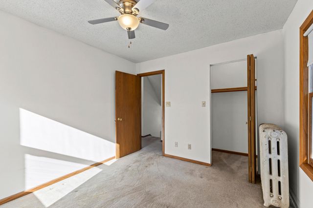 946 Smith Avenue S, West Saint Paul, MN 55118