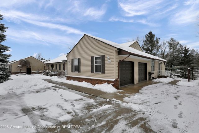 545 Red Cedar Boulevard, Williamston, MI 48895