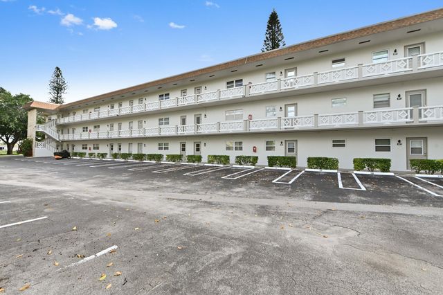 3506 NW 49th Avenue 603, Lauderdale Lakes, FL 33319