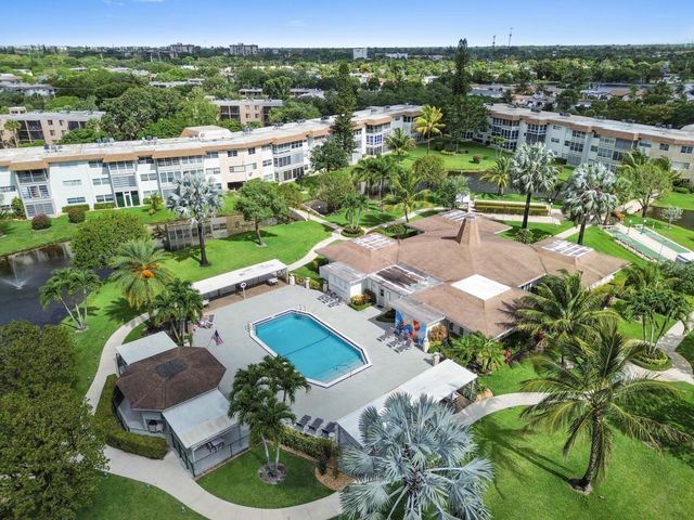 3506 NW 49th Avenue 603, Lauderdale Lakes, FL 33319