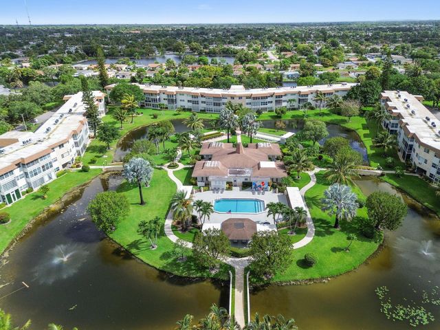 3506 NW 49th Avenue 603, Lauderdale Lakes, FL 33319