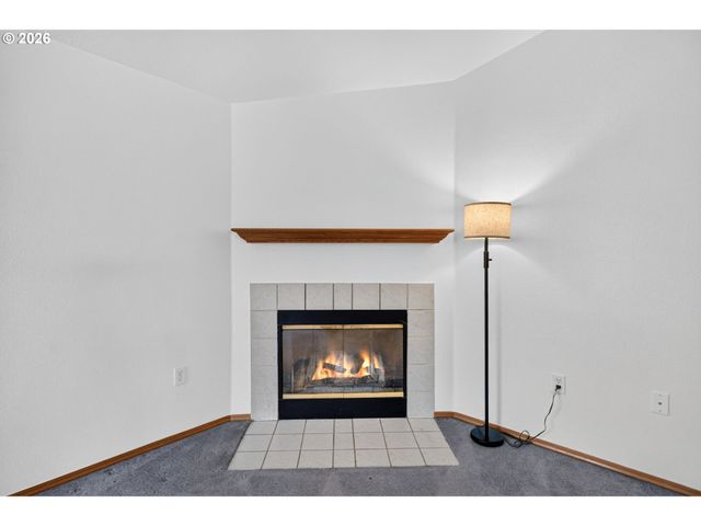 9654 N EDISON St, Portland, OR 97203