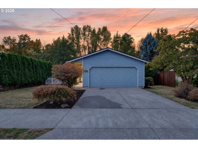 9654 N EDISON St, Portland, OR 97203