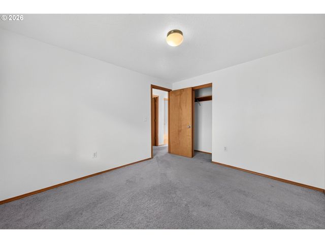 9654 N EDISON St, Portland, OR 97203