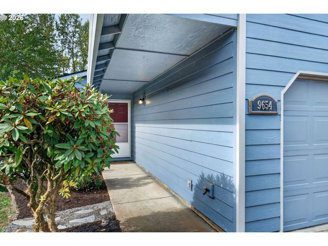 9654 N EDISON St, Portland, OR 97203