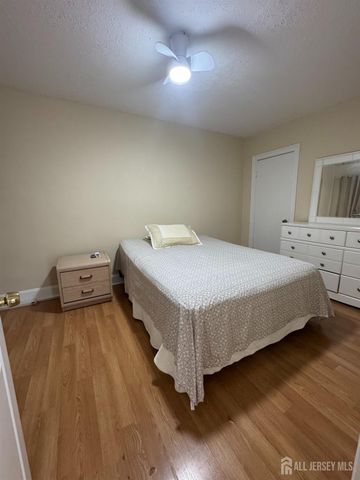 150 150 South Olden Avenue, Trenton, NJ 08609