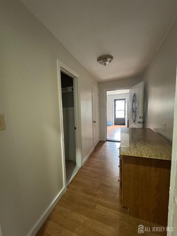 150 150 South Olden Avenue, Trenton, NJ 08609